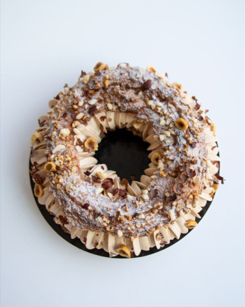 LE PARIS-BREST -  6 PERSONNES