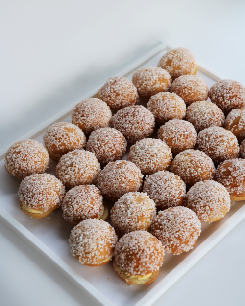 PLATEAU DE 30 MINI TROPEZIENNES