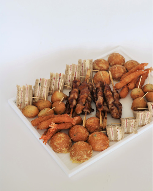 BOUCHÉES CHAUDES 50 PIÈCES