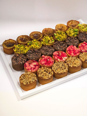 ASSORTIMENT DE 14 MINI FLANS