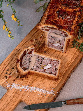 PATE EN CROUTE EN BRESSAN (DEMI)