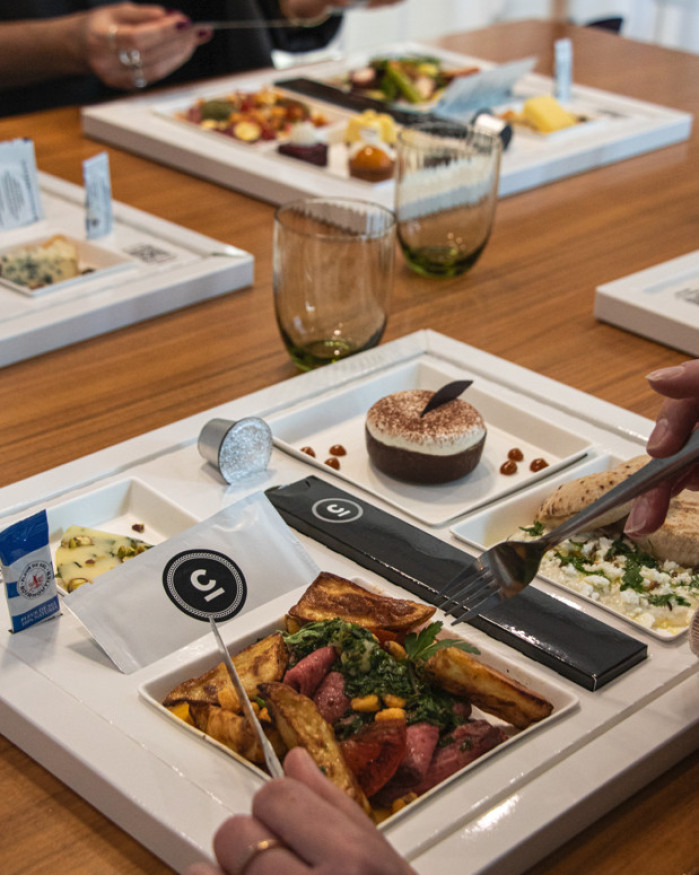 PLATEAU SAVEURS DU MONDE