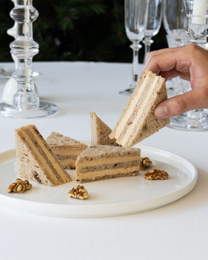 PAIN SURPRISE FOIE GRAS ET PAIN AUX NOIX