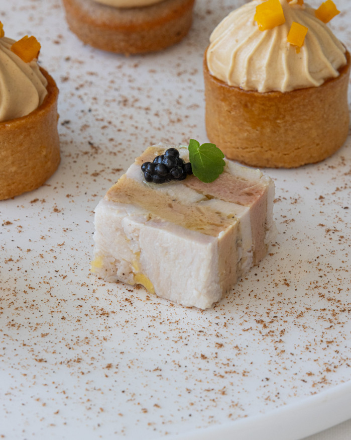 BOUCHEES FROIDES FESTIVES AU FOIE GRAS 12 PIECES 