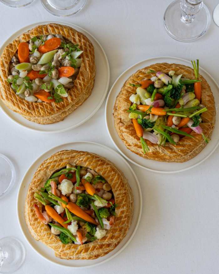 VOL AU VENT DE CREVETTES ET ST JACQUES