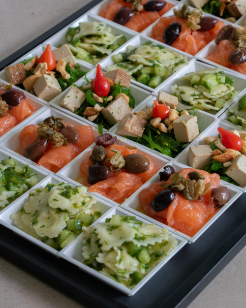 AMUSES-BOUCHES (24 PIECES)