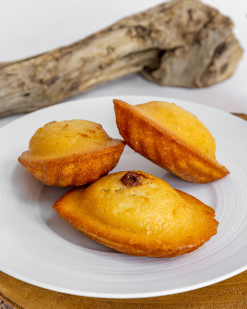 PLATEAU DE 24 MADELEINES FOURREES CHOCOLAT