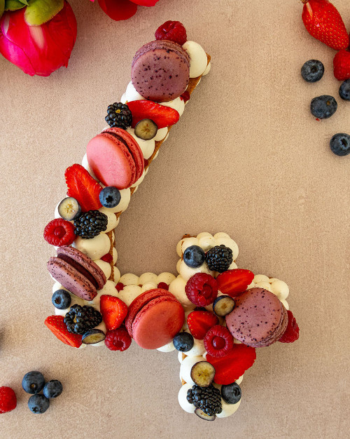 NUMBER CAKE FRUITS ROUGES 