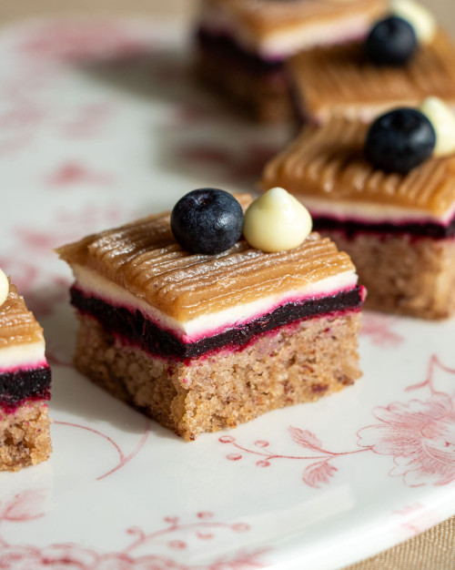 MINIATURES CHOCOLAT ET FRUITS 3